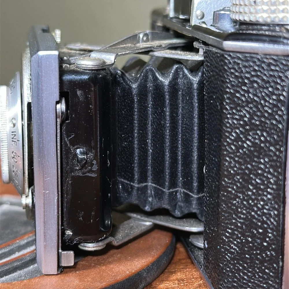 KODAK Bantam 4.5 - Walter Teague Design